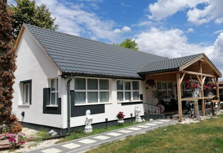 Image for Adony- eladó - családi ház - [H20102035]